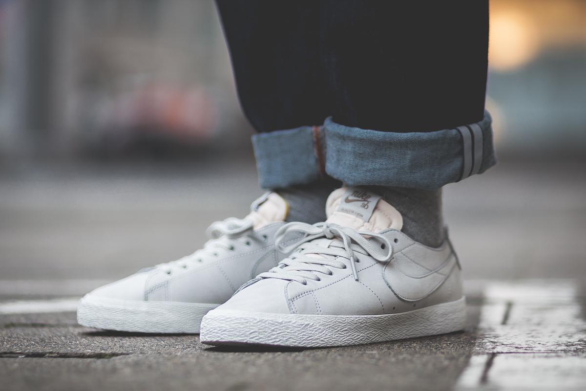 nike sb blazer low decon